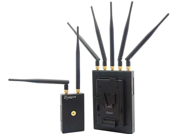 Dynacore DW-2000 - Dansk AV-teknik